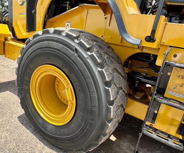 2017-CATERPILLAR-966M-WHEEL-LOADER-966M-ENCLOSED-CAB-016