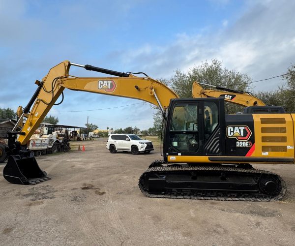 2017-CATERPILLAR-EXCAVATOR-320E-ENCLOSED-CAB-002