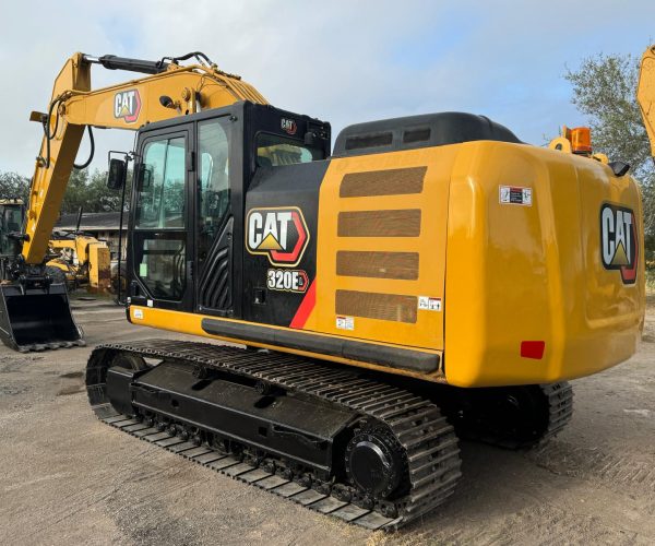 2017-CATERPILLAR-EXCAVATOR-320E-ENCLOSED-CAB-009