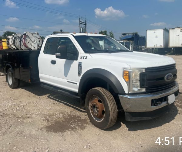 2017 FORD 550 4X4 XL 6.7L POWER STROKE DIESEL EXTENDED CAB UTILITY TRUCK 001
