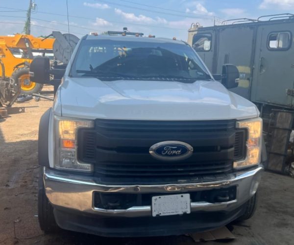 2017 FORD 550 4X4 XL 6.7L POWER STROKE DIESEL EXTENDED CAB UTILITY TRUCK 003