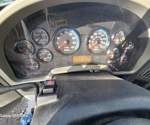 2017 INTERNATIONAL 4300 BUCKET TRUCK ALTEC A755 60FT INSULATE DOUBLE MAN BUCKET 010