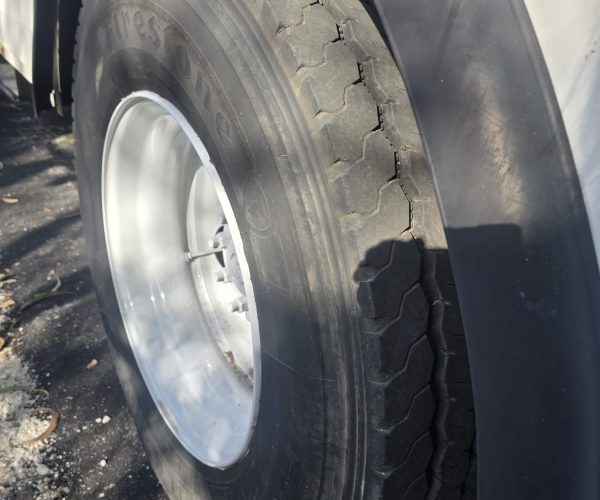 2017 INTERNATIONAL 4300 BUCKET TRUCK ALTEC A755 60FT INSULATE DOUBLE MAN BUCKET 014