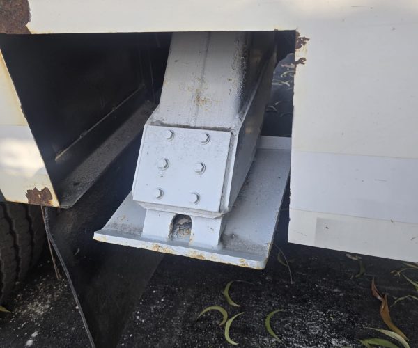 2017 INTERNATIONAL 4300 BUCKET TRUCK ALTEC A755 60FT INSULATE DOUBLE MAN BUCKET 019