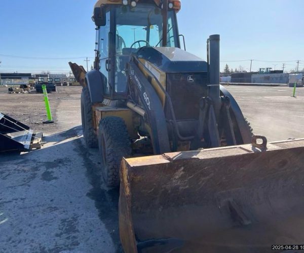 2017 JOHN DEERE 410L BACKHOE 4X4 002