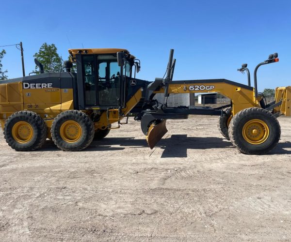 2017 JOHN DEERE 620GP MOTORGRADER ENCLOSED CAB 001