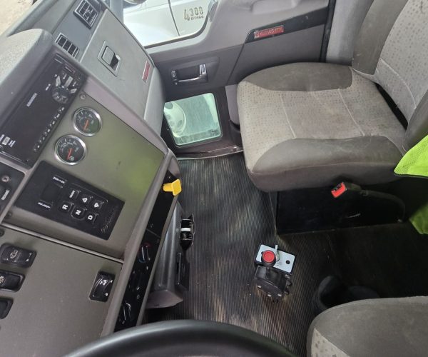 2017 KENWORTH T370 DUMP TRUCK SINGLE AXLE 010