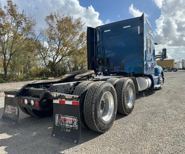 2017 KENWORTH T680 MID ROOF CUMMINS ISX15 004