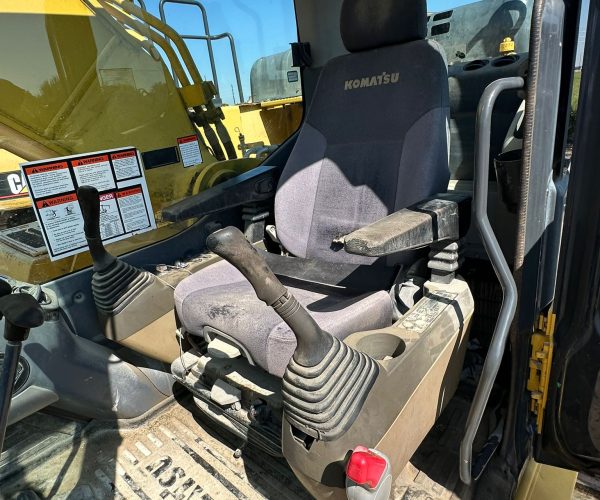 2017 KOMATSU PC360 LC EXCAVATOR ENCLOSED CAB 009