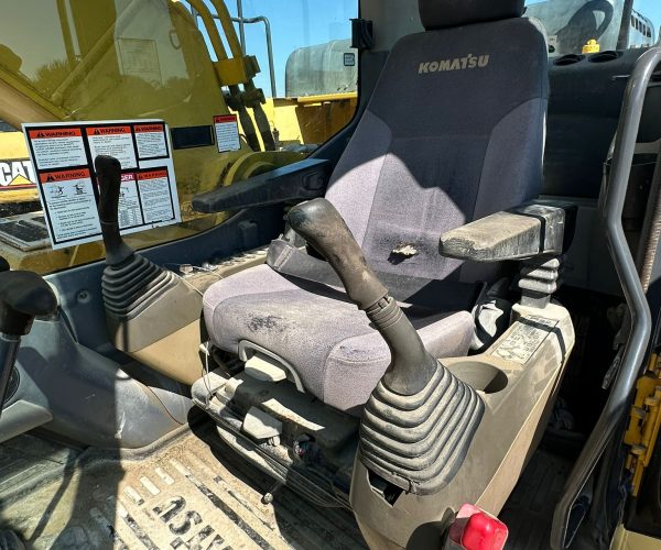 2017 KOMATSU PC360 LC EXCAVATOR ENCLOSED CAB 010