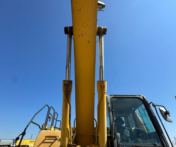 2017 KOMATSU PC360 LC EXCAVATOR ENCLOSED CAB 017