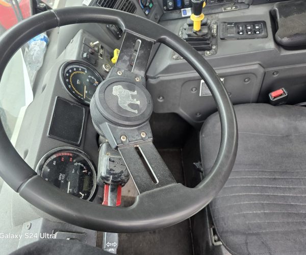 2017 MACK MRU613 TERRAPRO CAB OVER ROLL OFF TANDEM AXLE 003