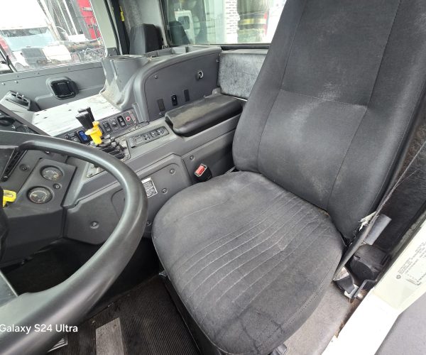 2017 MACK MRU613 TERRAPRO CAB OVER ROLL OFF TANDEM AXLE 006