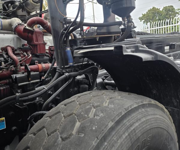 2017 MACK MRU613 TERRAPRO CAB OVER ROLL OFF TANDEM AXLE 011
