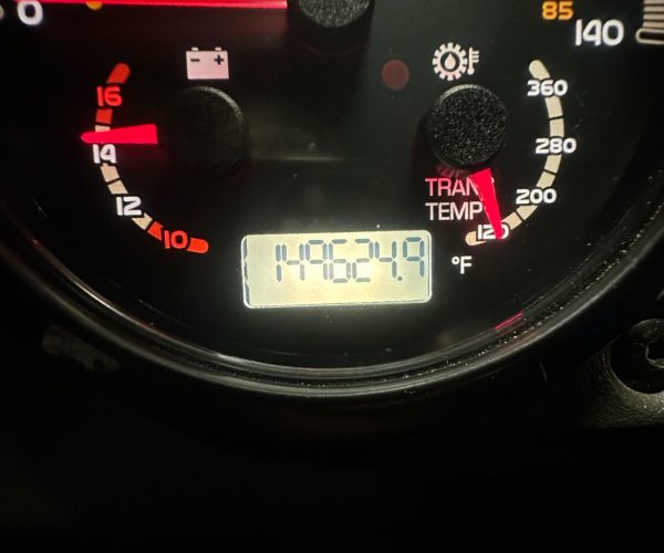 2017 PUTZMEISTER 32 METERS CONCRETE PUMP MOUNTED ON A 2018 MACK MRU 014