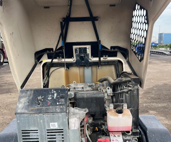 2017 TEREX RL4 LIGHT TOWER 4 LAMPS DIESEL 005