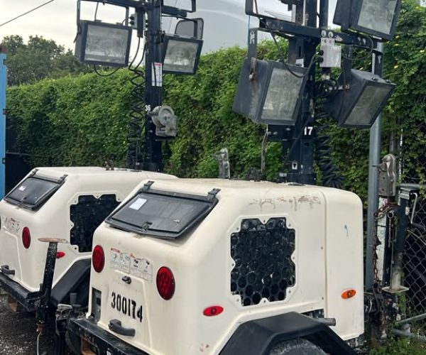 2018& 2017 TEREX RL4 PORTABLE LIGHT TOWER 4 LED FLOODLIGHTS 001