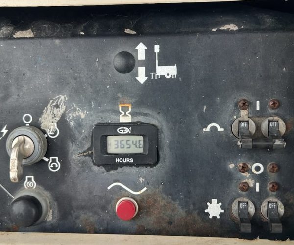 2018& 2017 TEREX RL4 PORTABLE LIGHT TOWER 4 LED FLOODLIGHTS 004