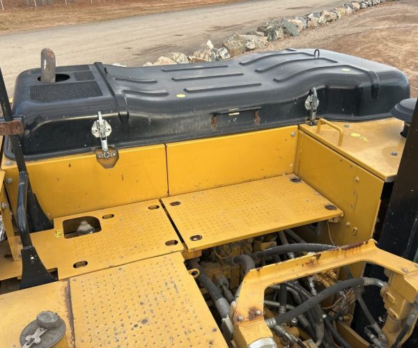 2018 CATERPILLAR 320FL TRACKED EXCAVATOR CAB AC & REAR CAMERA 006