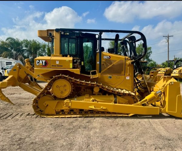2018 CATERPILLAR D6T-XL DOZER ENCLOSED CAB 001