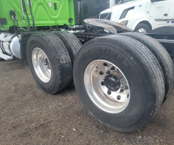 2018 FREIGHTLINER CASCADIA DAY CAB TANDEM 008