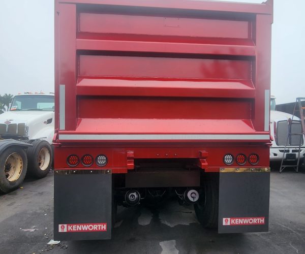 2018 KENWORTH T680 DUMP TRUCK TRI-AXLE 004