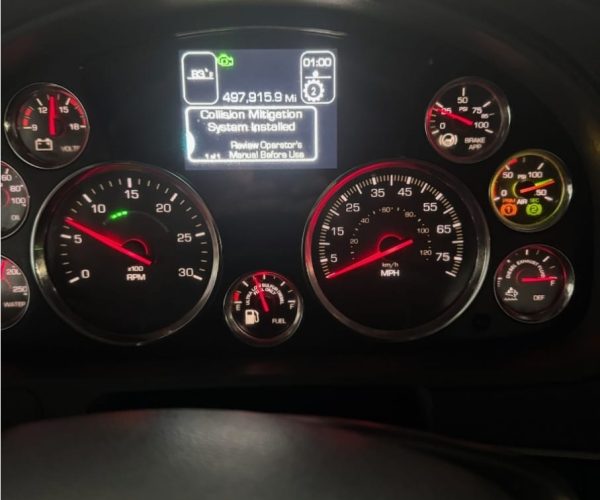 2018 KENWORTH T680 DUMP TRUCK TRI-AXLE 010