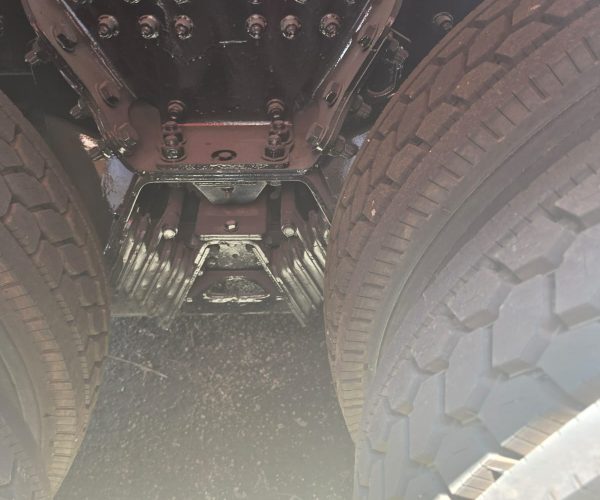2018 KENWORTH T680 DUMP TRUCK TRI-AXLE 024