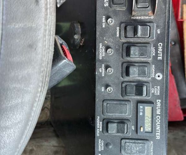 2018 MACK GRANITE GU813 CONCRETE MIXER 10.5 YARDS 004