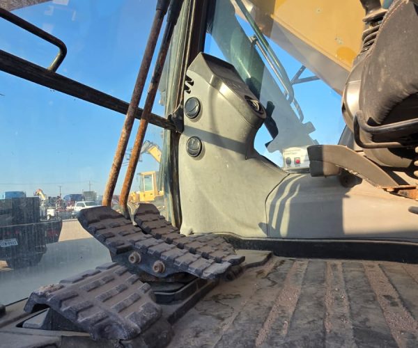 2019 CASE CX130D EXCAVATOR ENCLOSED CAB 016