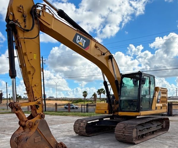 2019 CATERPILLAR 320 EXCAVATOR WITH ENCLOSED CAB & AC 001