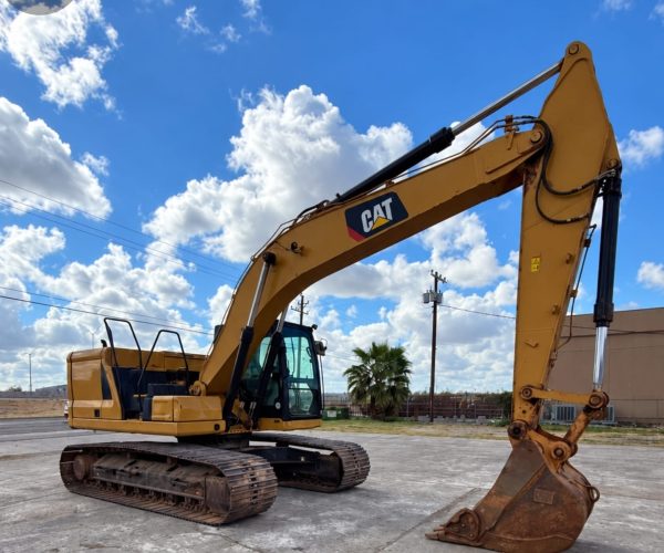 2019 CATERPILLAR 320 EXCAVATOR WITH ENCLOSED CAB & AC 002