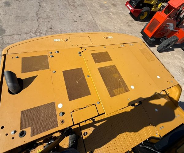 2019 CATERPILLAR 323 EXCAVATOR WITH ENCLOSED CAB & AC 011