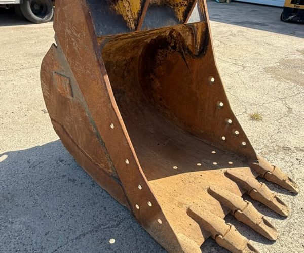 2019 CATERPILLAR 323 EXCAVATOR WITH ENCLOSED CAB & AC 012