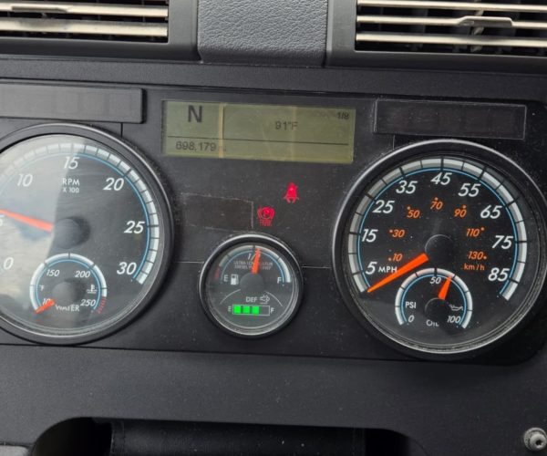 2019 FREIGHTLINER DETROIT DD15 ENGINE 10 SPEEDS TRANSMISSION 005