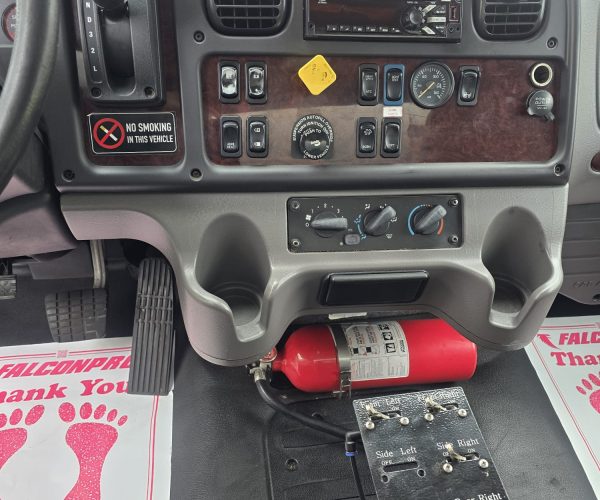 2019 FREIGHTLINER M2 106 WATER TRUCK 2,500 GALLONS 011