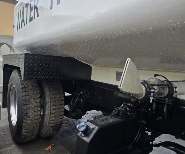 2019 FREIGHTLINER M2 106 WATER TRUCK 2,500 GALLONS 014