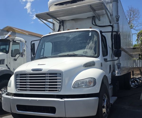 2019 FREIGHTLINER M2 REFRIGERATED TRUCK T880S THERMOKING 001