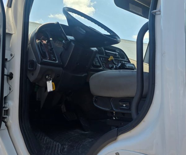2019 FREIGHTLINER M2 REFRIGERATED TRUCK T880S THERMOKING 008