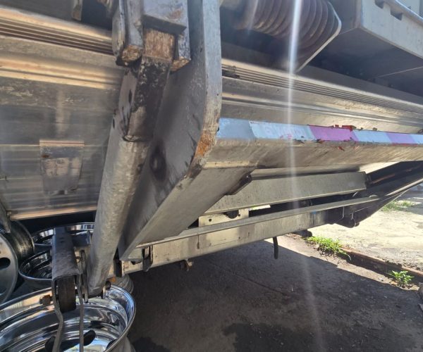 2019 FREIGHTLINER M2 REFRIGERATED TRUCK T880S THERMOKING 018