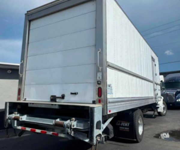 2019 FREIGHTLINER REFRIGERATED BOX TRUCK 26 FT WITH LIFTGATE 003