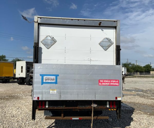 2019 ISUZU NQR BOX TRUCK 16FT W ALUMINUM LIFT GATE 004