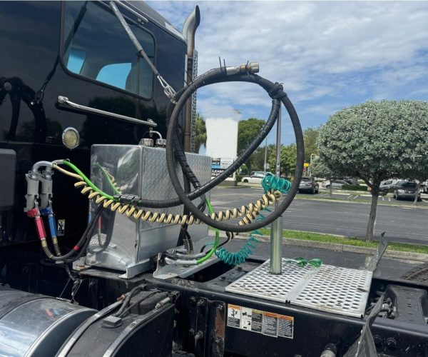 2019-KENWORTH-T680-DAY-CAB-TANDEM-BRAND-NEW-TIRES-027