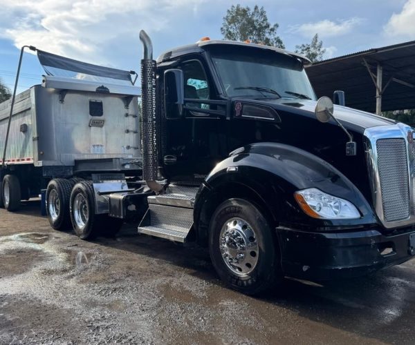 2019 KENWORTH T680 DAY CAB TANDEM W PTO PUMP 004