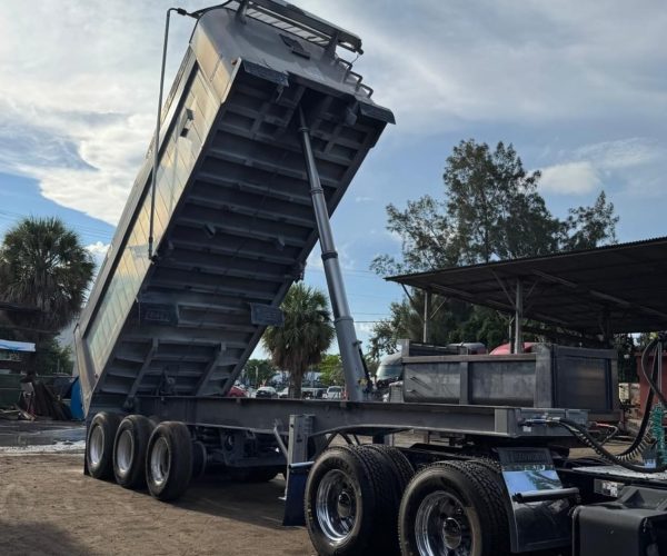 2019 KENWORTH T680 DAY CAB TANDEM W PTO PUMP 008