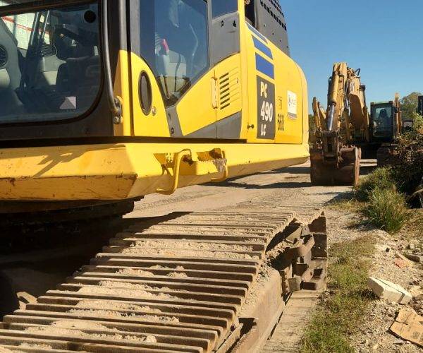 2019 KOMATSU PC490LC-11 EXCAVATOR ENCLOSED CAB AC 010