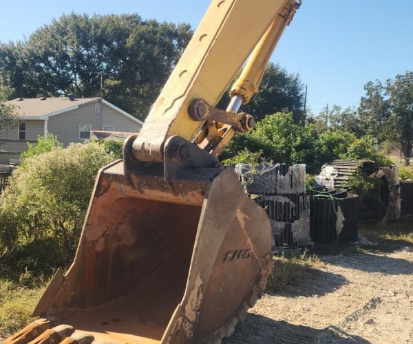 2019 KOMATSU PC490LC-11 EXCAVATOR ENCLOSED CAB AC 011