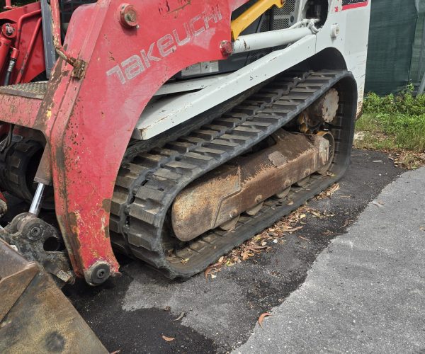 2019 TAKEUCHI TL10 BOBCAT CAB RUBBER TRACKS HIGH FLOW AUXILIARY HYDRAULICS QUICK ATTACH BUCKET & JOYSTICK 012