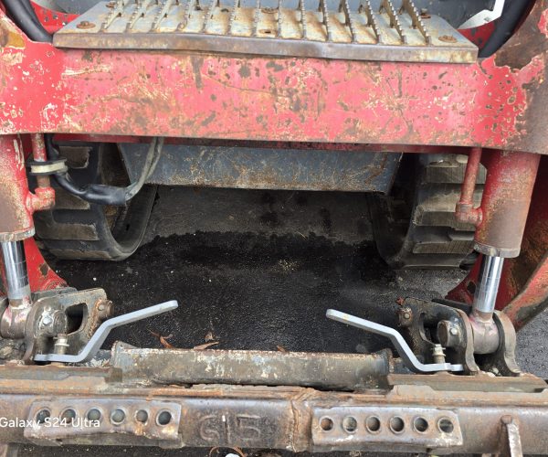 2019 TAKEUCHI TL10 BOBCAT CAB RUBBER TRACKS HIGH FLOW AUXILIARY HYDRAULICS QUICK ATTACH BUCKET & JOYSTICK 014