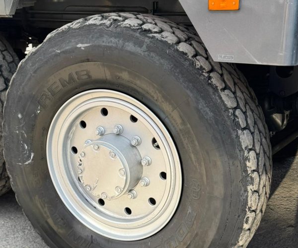 2019-XCMG-XCT110-ALL-TERRAIN-TRUCK-CRANE-110-TONS-031